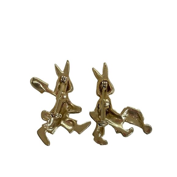 Vintage Scatter Pins Set of 2 Rabbit Farming Bunny Enameled 1.25" - Picture 2 of 5